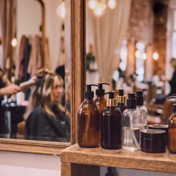 Wild Wind — Tipps für gesunde Haare im Winter
